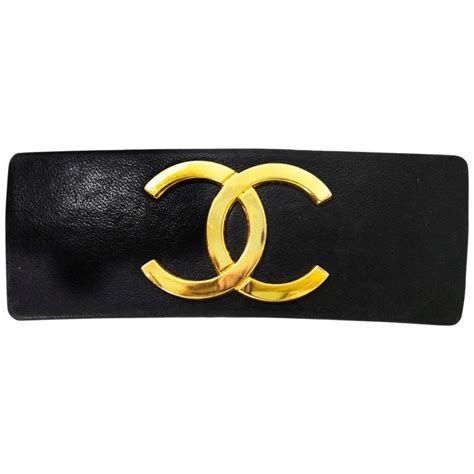 chanel vintage hair clip